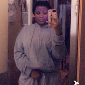 Meet your Posher, Chrysta